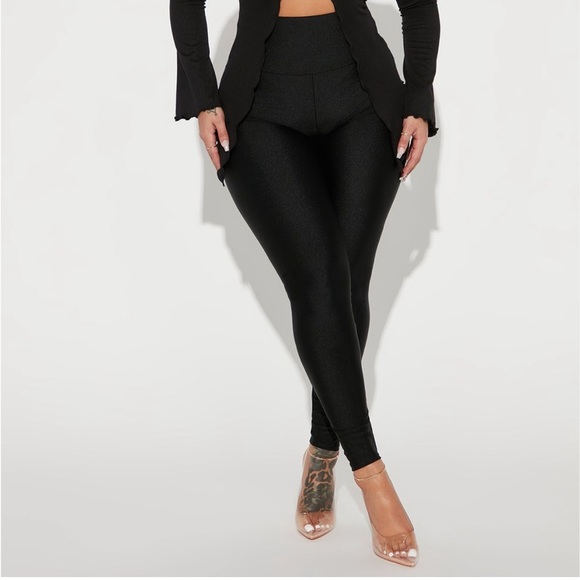 Fashion Nova Pants - Women's Black High-Waisted Leggings